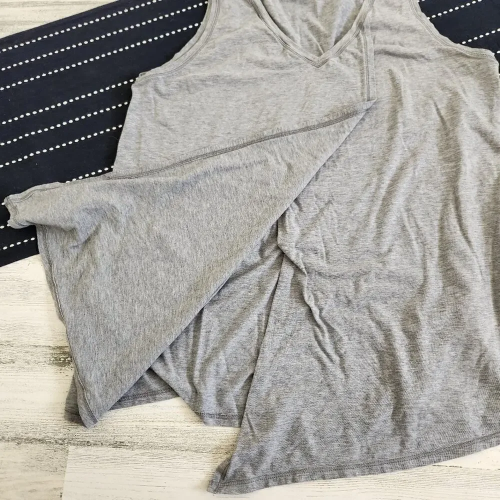 Lululemon Knot A Problem Tank Top Hearthered Medium Gray 8